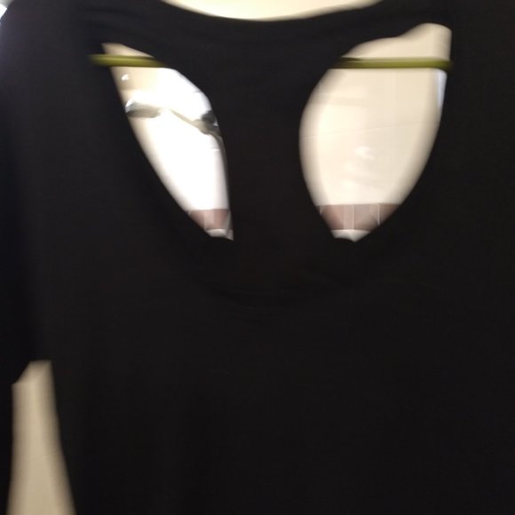 GUESS FITTED LONG SLEEVE TSHIRT - Picture 3 of 4